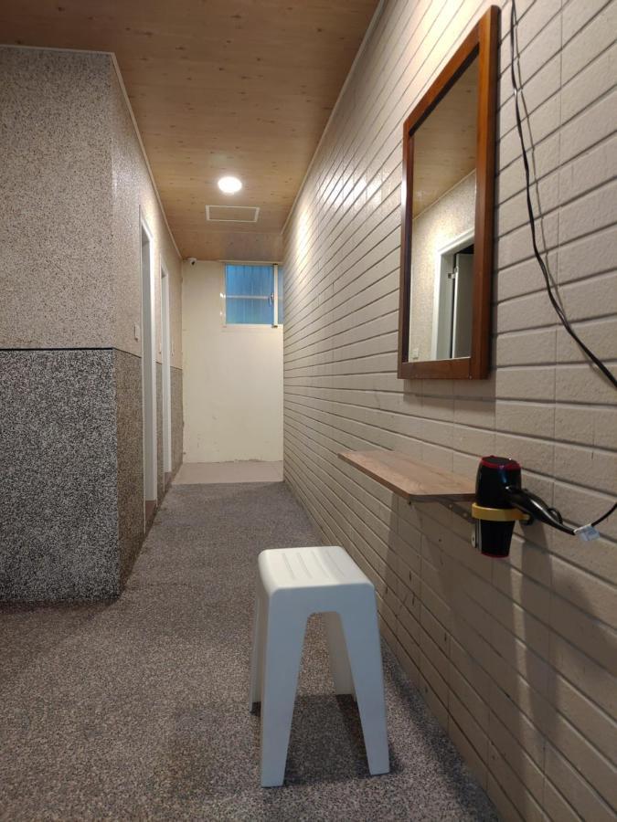 106 Homestay New Taipei City Екстер'єр фото